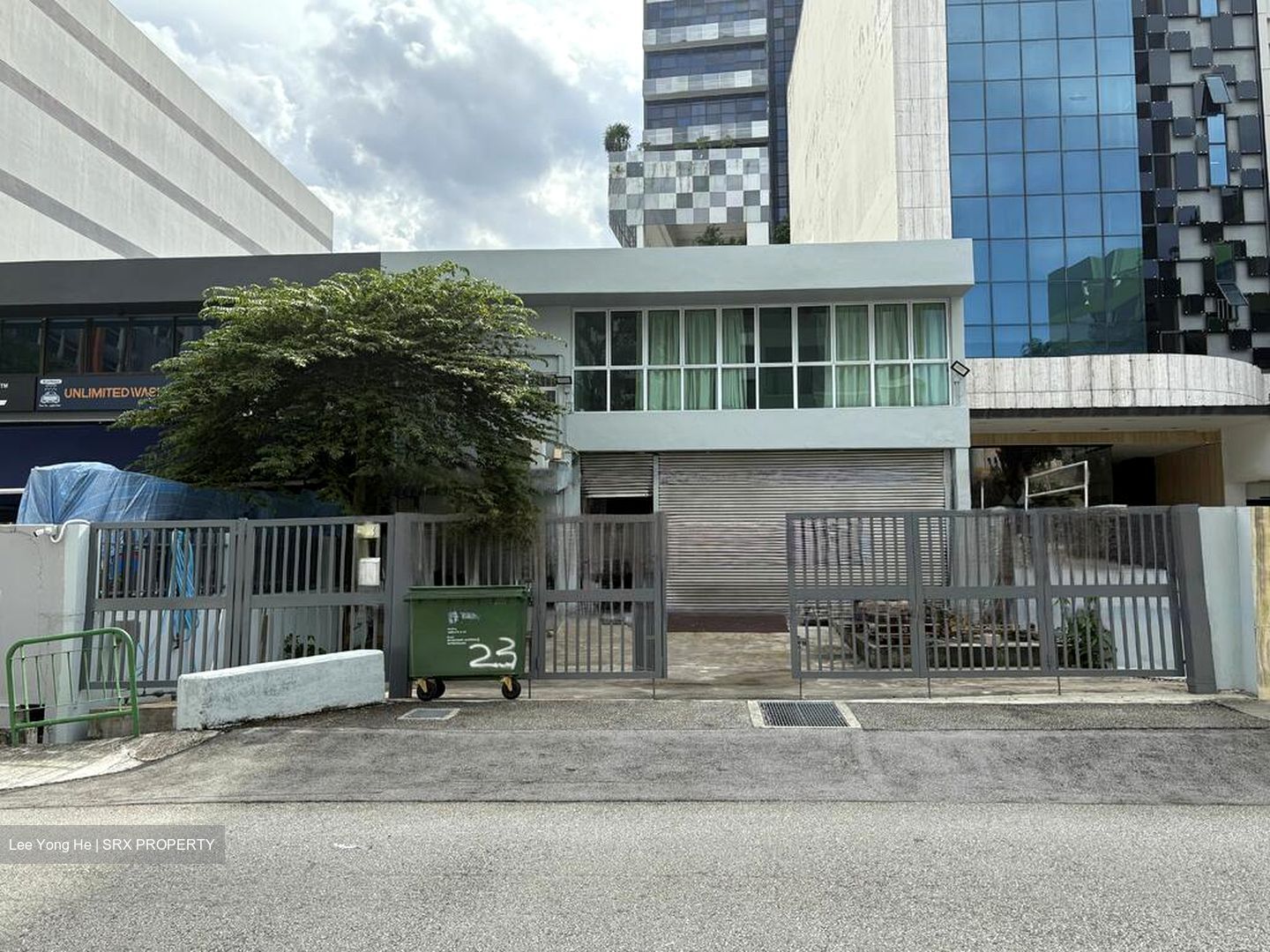 Macpherson Industrial Estate (D13), Warehouse #467292661